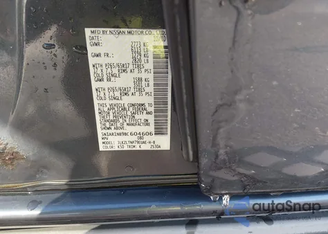 2011 Nissan Pathfinder Silver z USA, uszkodzony, nr VIN 5N1AR1NB9BC604606